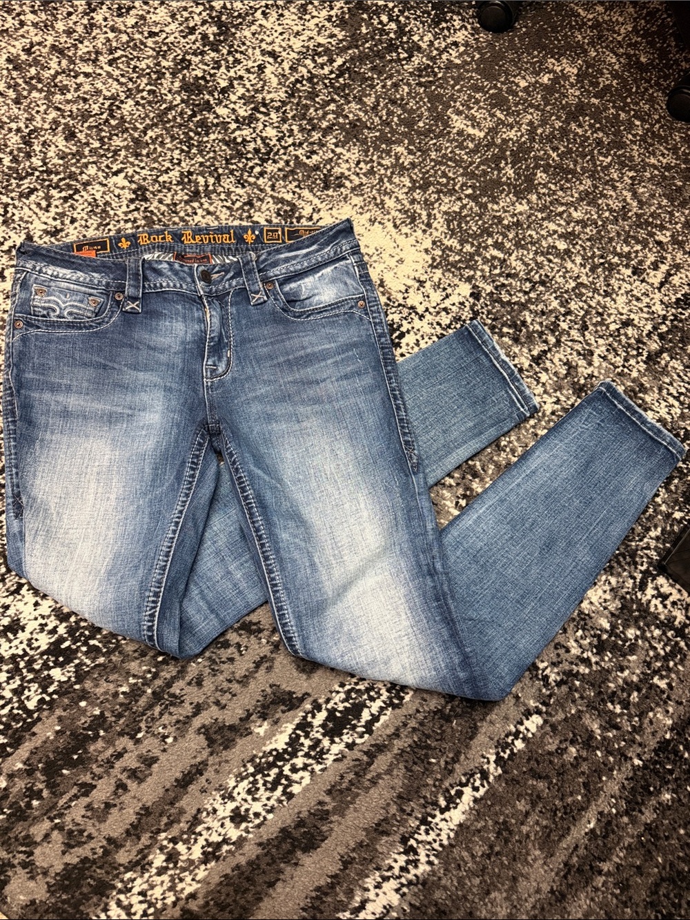 Rock Revival Women’s Slim Jeans in Faded Blue Wash